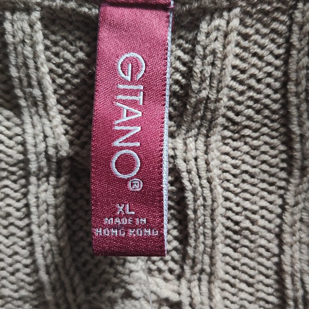 Sweater - Picture 3 of 4